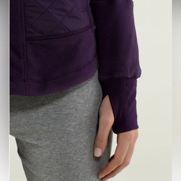 Lululemon Fleecy Keen Jacket in deep Zinfandel - Picture 4 of 12